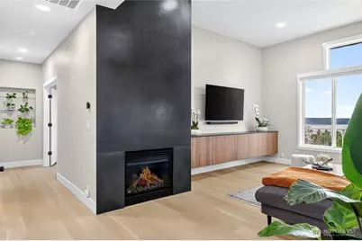 12235 15th Avenue SW, Burien, WA 98146 - Photo 10