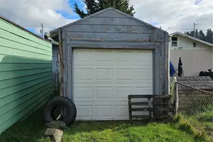 417 Monroe St, Hoquiam, WA 98550 - Photo 22