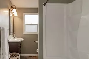 306 122nd St S, Tacoma, WA 98444 - Photo 32