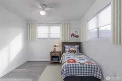 306 122nd St S, Tacoma, WA 98444 - Photo 28