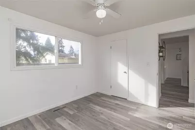 306 122nd St S, Tacoma, WA 98444 - Photo 30