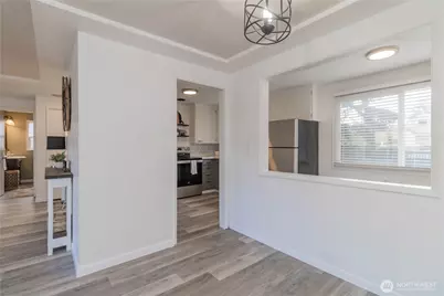 306 122nd St S, Tacoma, WA 98444 - Photo 14