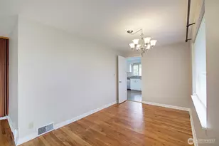4045 29th Ave W, Seattle, WA 98199 - Photo 20
