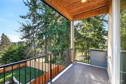 11738 -B 23rd Avenue NE, Seattle, WA 98125 - Photo 18