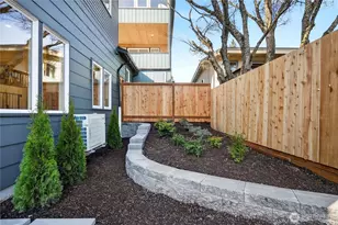 11738 -B 23rd Ave NE, Seattle, WA 98125 - Photo 22