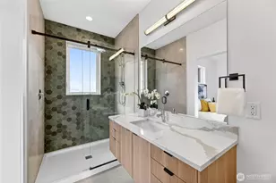 11738 -B 23rd Ave NE, Seattle, WA 98125 - Photo 12