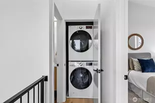 11738 -B 23rd Ave NE, Seattle, WA 98125 - Photo 16