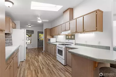 4949 Samish Way #6, Bellingham, WA 98229 - Photo 10