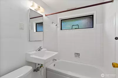 23005 60th Avenue W, Mountlake Terrace, WA 98043 - Photo 18