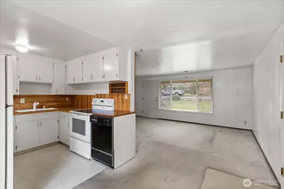 23005 60th Avenue W, Mountlake Terrace, WA 98043 - Photo 10