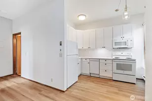 913 917 13th Ave, Seattle, WA 98122 - Photo 24