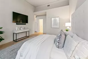 909 5th Ave, Seattle, WA 98164 - Photo 22