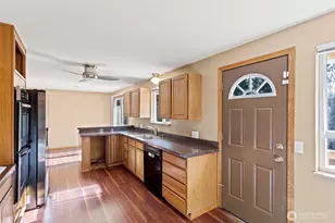 23829 SE 208th St, Maple Valley, WA 98038 - Photo 12