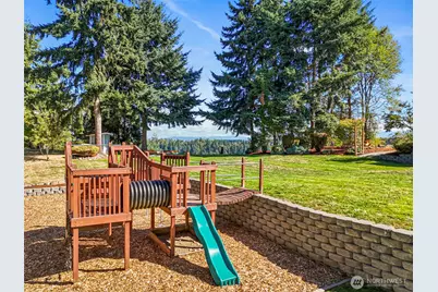 403 207th Avenue E, Lake Tapps, WA 98391 - Photo 30