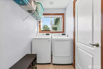 403 207th Avenue E, Lake Tapps, WA 98391 - Photo 16