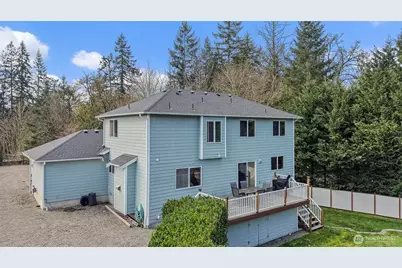 403 207th Avenue E, Lake Tapps, WA 98391 - Photo 32