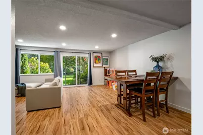 5531 Bridgeport Way W #B, University Place, WA 98467 - Photo 8