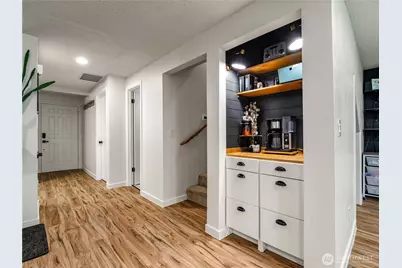 5531 Bridgeport Way W #B, University Place, WA 98467 - Photo 6