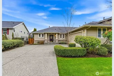 24547 NE Vine Maple Way, Redmond, WA 98053 - Photo 2