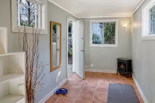 2337 NE 86th St, Seattle, WA 98115 - Photo 16