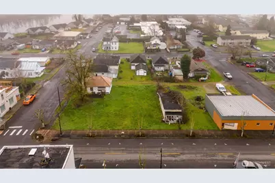 421 Davidson Avenue, Woodland, WA 98674 - Photo 1