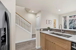 12701 SE 41st Pl, Bellevue, WA 98006 - Photo 12