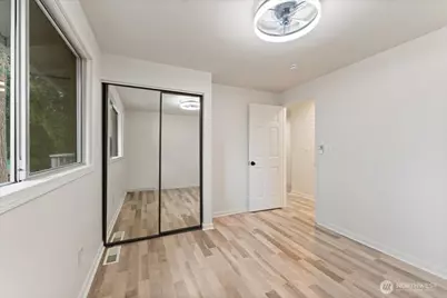 14433 106th Place NE, Kirkland, WA 98034 - Photo 32