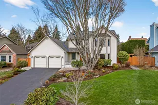 17654 NE 128th Pl, Redmond, WA 98052 - Photo 2