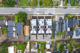 8833 B Wallingford Ave N, Seattle, WA 98103 - Photo 24