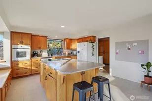 3308 N Narrows Dr, Tacoma, WA 98407 - Photo 12