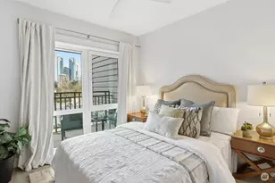 699 John St, Seattle, WA 98109 - Photo 18