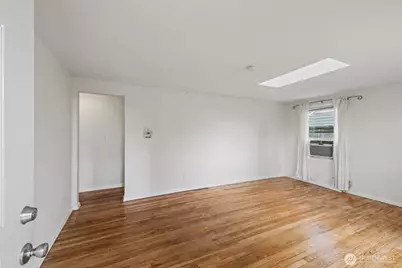 7147 29th Avenue SW, Seattle, WA 98126 - Photo 4