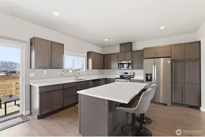 2247 S Mystical Loop, East Wenatchee, WA 98802 - Photo 4