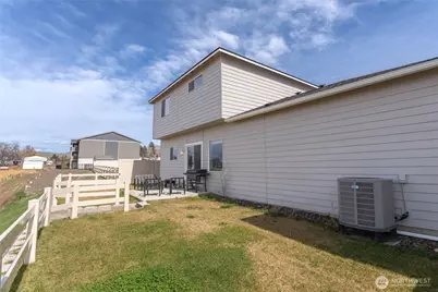 2247 S Mystical Loop, East Wenatchee, WA 98802 - Photo 20