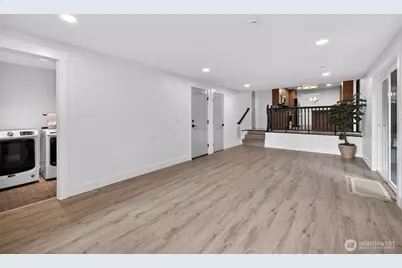 8627 29th Street Ct E, Edgewood, WA 98371 - Photo 12