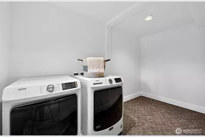 8627 29th Street Ct E, Edgewood, WA 98371 - Photo 30