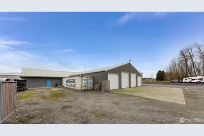 910 W Front Street, Sumas, WA 98295 - Photo 40