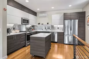 2833 3rd Ave W, Seattle, WA 98119 - Photo 4