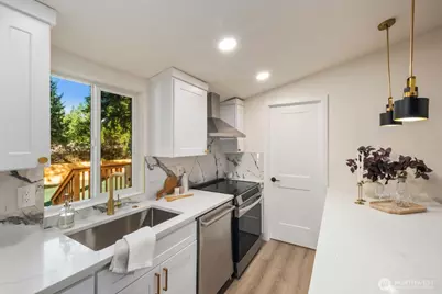 4701 233rd Street Ct E, Spanaway, WA 98387 - Photo 14