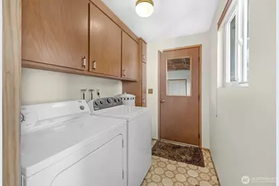 31 Arapaho Place, Camano Island, WA 98282 - Photo 12