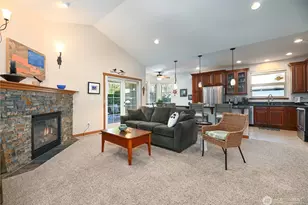 965 Chestnut Loop, Mount Vernon, WA 98274 - Photo 16