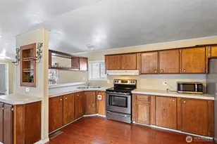 1332 192nd Street SE, Bothell, WA 98012 - Photo 8