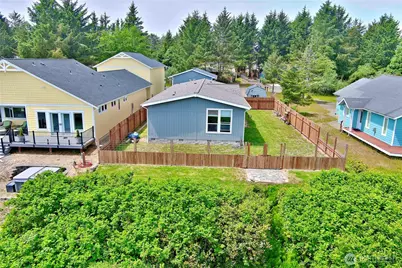 642 Weatherwax Loop NE, Ocean Shores, WA 98569 - Photo 38