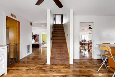 1552 NE Narrows Avenue, Oak Harbor, WA 98277 - Photo 22