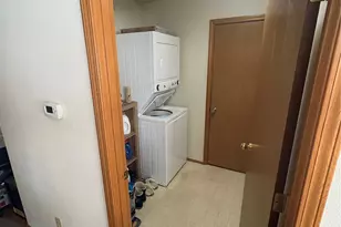 900 NW Leisure Ln, Bremerton, WA 98311 - Photo 6