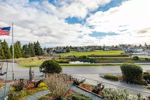 802 NW Krueger St, Coupeville, WA 98239 - Photo 32