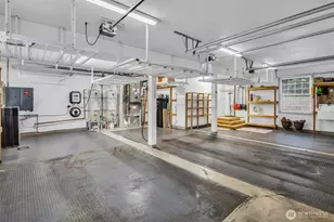 21609 NE 4th St, Sammamish, WA 98074 - Photo 30