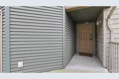 21507 42nd Avenue S #D7, SeaTac, WA 98198 - Photo 2