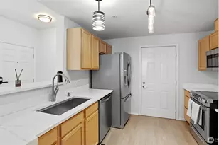 21507 42nd Ave S, SeaTac, WA 98198 - Photo 4