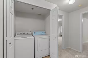 19404 Bothell Way NE, Bothell, WA 98011 - Photo 30